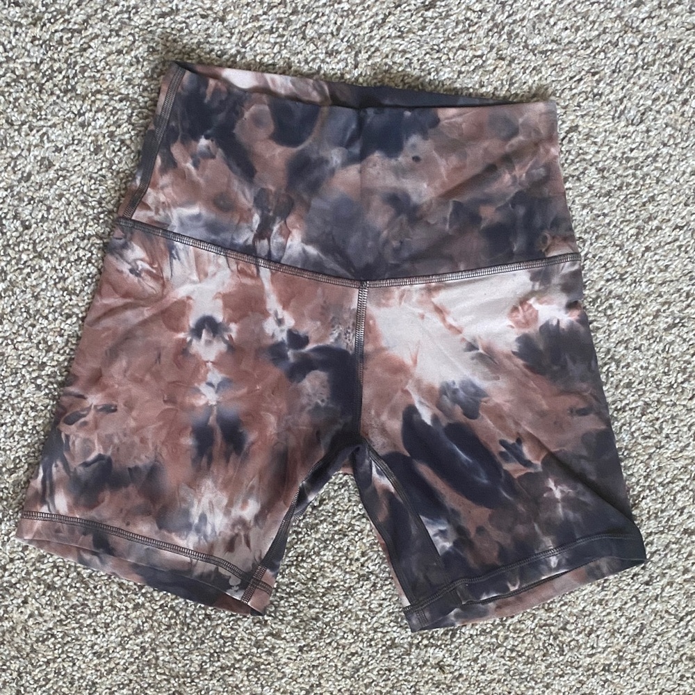 lululemon Align High-Rise Short 6"